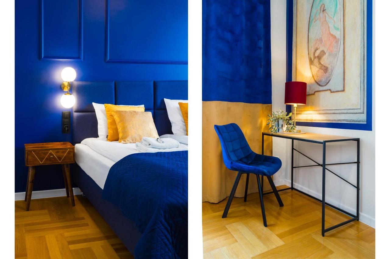 Glamorous Apartment In Heart Of Old Town คราคูฟ ภายนอก รูปภาพ