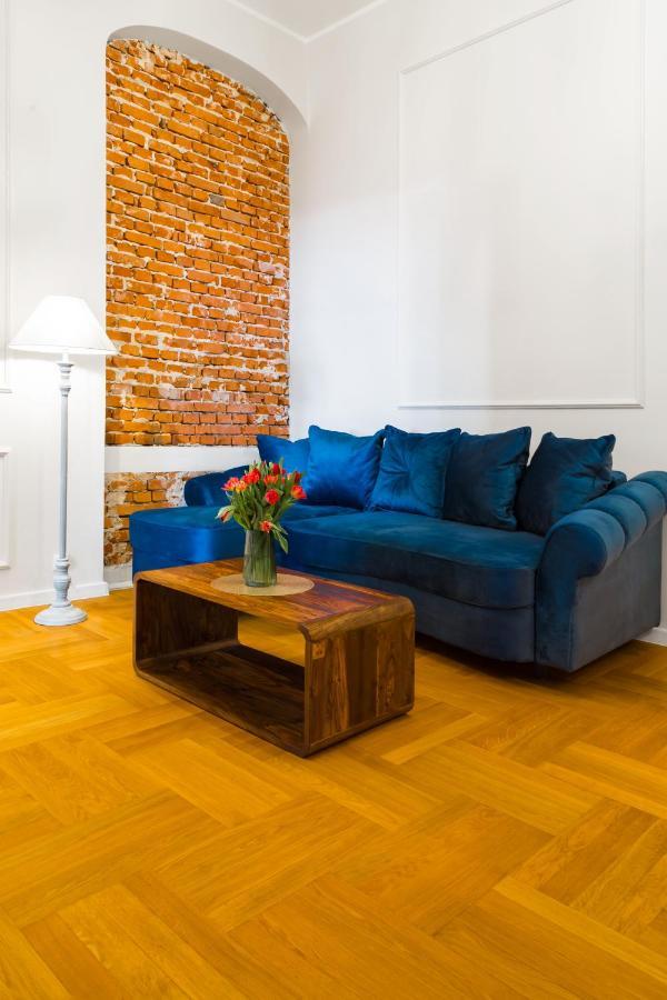 Glamorous Apartment In Heart Of Old Town คราคูฟ ภายนอก รูปภาพ
