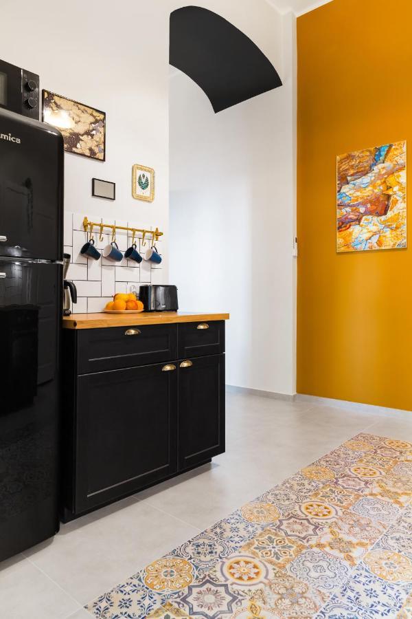 Glamorous Apartment In Heart Of Old Town คราคูฟ ภายนอก รูปภาพ